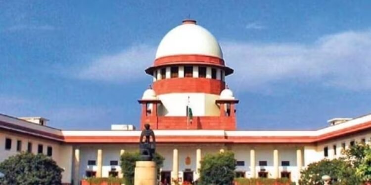 PMLA Provisions Review Petition: सुप्रीम कोर्ट ने समीक्षा याचिकाओं पर 18 सितंबर को तय की सुनवाई, प्रावधानों को यथावत रखने के फैसले पर हेयरिंग