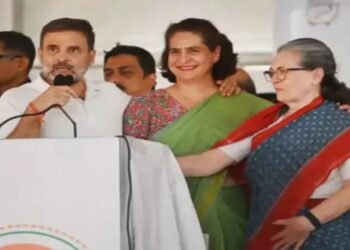 Parliament Bills LIVE Update: पहली बार संसद में पहुंची Priyanka Gandhi, सदन में ली शपथ, अडानी मुद्दे पर दोनों सदनों में हंगामे के आसार