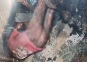 घर में जिंदा जलकर खत्म हुआ पूरा परिवार: पति-पत्नी और 2 साल की मासूम मिली लाश, सामान भी जलकर खाक